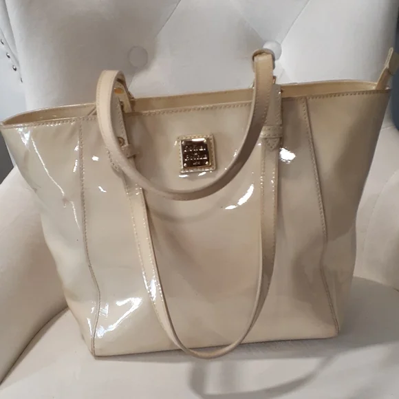 Dooney and bourke Patten leather shoulder bag - Picture 9 of 17